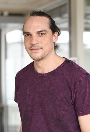 dav_hau