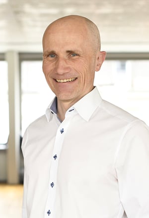 peter_hug
